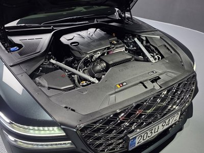 GENESIS G80 (RG3) - 7