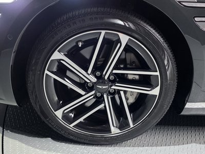 GENESIS G80 (RG3) - 6
