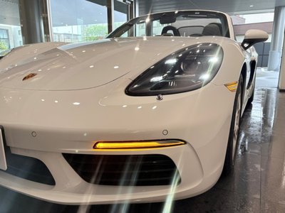 صورة مصغرة 13 لـ 2024 Porsche 718