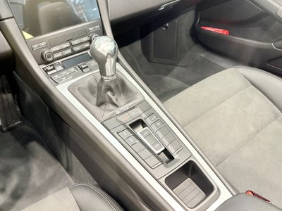 صورة مصغرة 12 لـ 2024 Porsche 718
