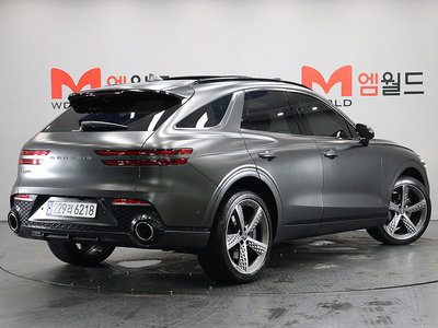 GENESIS GV70 - 3