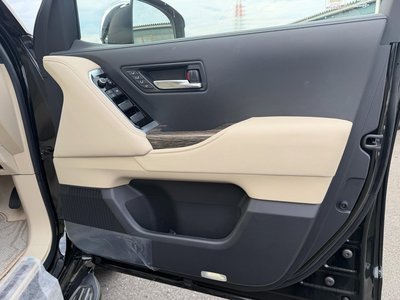 2023 Toyota LAND CRUISER 300 — миниатюра 35