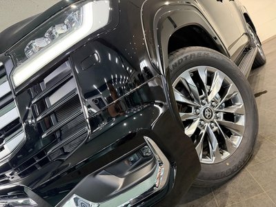 2023 Toyota LAND CRUISER 300 — миниатюра 116