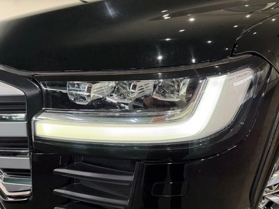 2023 Toyota LAND CRUISER 300 — миниатюра 106