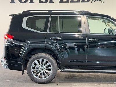 2023 Toyota LAND CRUISER 300 — миниатюра 130