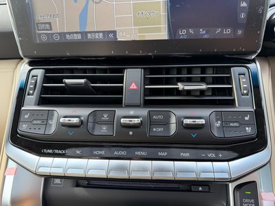 2023 Toyota LAND CRUISER 300 — миниатюра 81