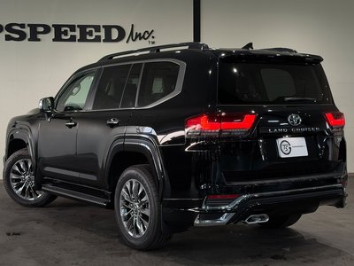 2023 Toyota LAND CRUISER 300 — миниатюра 19