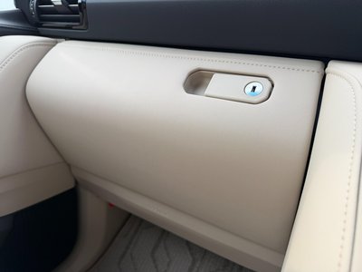 2023 Toyota LAND CRUISER 300 — миниатюра 97