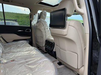 2023 Toyota LAND CRUISER 300 — миниатюра 53