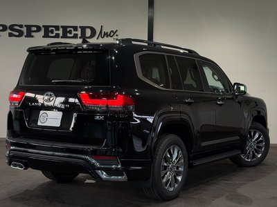 2023 Toyota LAND CRUISER 300 — миниатюра 15