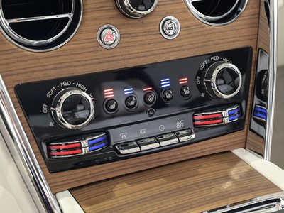2025 ROLLS-ROYCE CULLINAN 缩略图 27