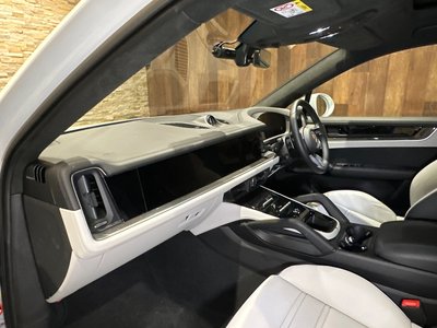 2024 Porsche CAYENNE 缩略图 33