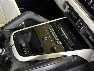 2024 Porsche CAYENNE 缩略图 39