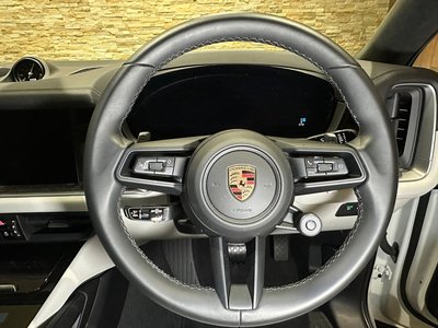 2024 Porsche CAYENNE 缩略图 30