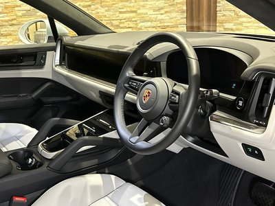 2024 Porsche CAYENNE 缩略图 29