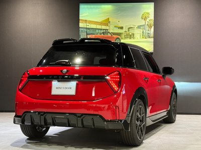 MINI MINI - 3