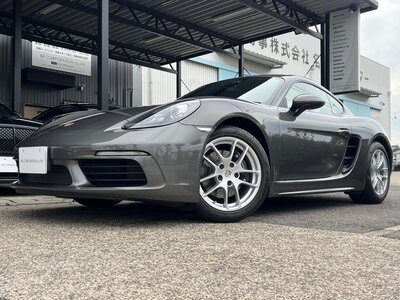 PORSCHE 718 CAYMAN