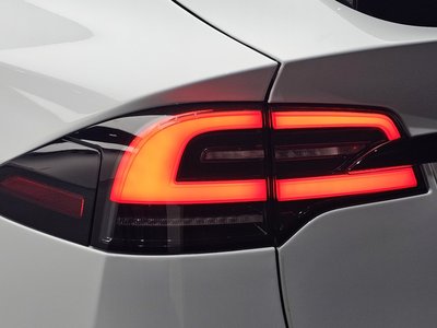 2023 Tesla MODEL X — фото 10