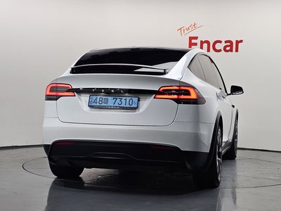 2023 Tesla MODEL X — фото 4