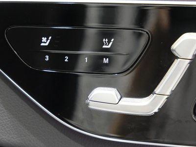 2025 MERCEDES-BENZ C-CLASS — миниатюра 22