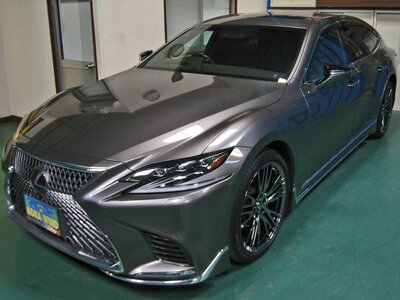 LEXUS LS - 3