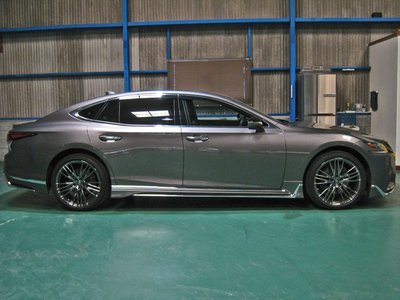 LEXUS LS - 10