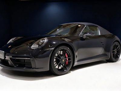 PORSCHE 911 - 8