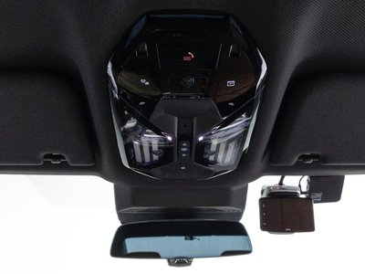 صورة مصغرة 18 لـ 2026 BMW I7