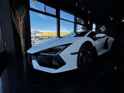 LAMBORGHINI REVUELTO - 1