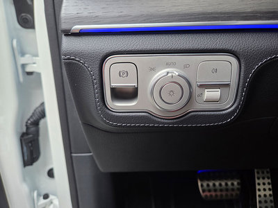 MERCEDES-BENZ GLS - 9