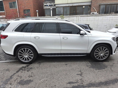 MERCEDES-BENZ GLS - 6