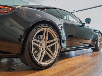 2026 Aston Martin DB12 照片 11