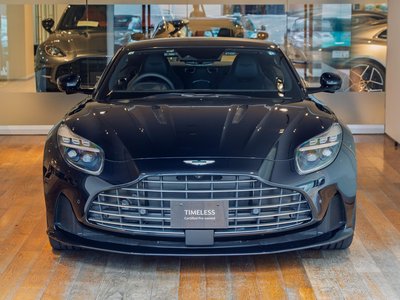 2026 Aston Martin DB12 缩略图 35
