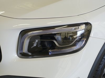 MERCEDES-BENZ GLB - 8