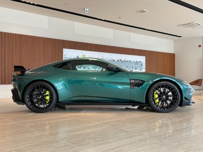 2023 Aston Martin VANTAGE — фото 8