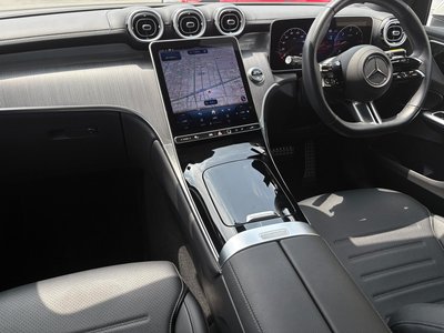 2024 Mercedes-BENZ GLC photo 4