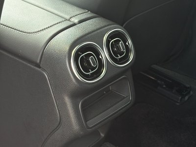 2024 Mercedes-BENZ GLC thumbnail 21