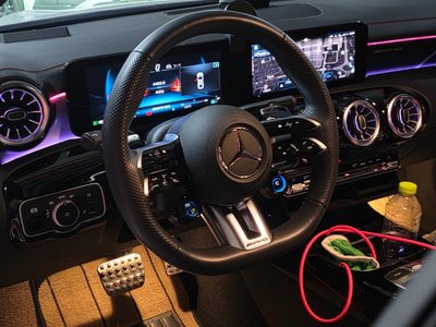 MERCEDES-BENZ CLA - 3