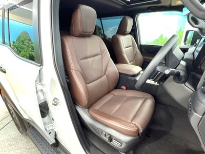 TOYOTA LAND CRUISER 250 - 9