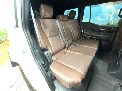 TOYOTA LAND CRUISER 250 - 10