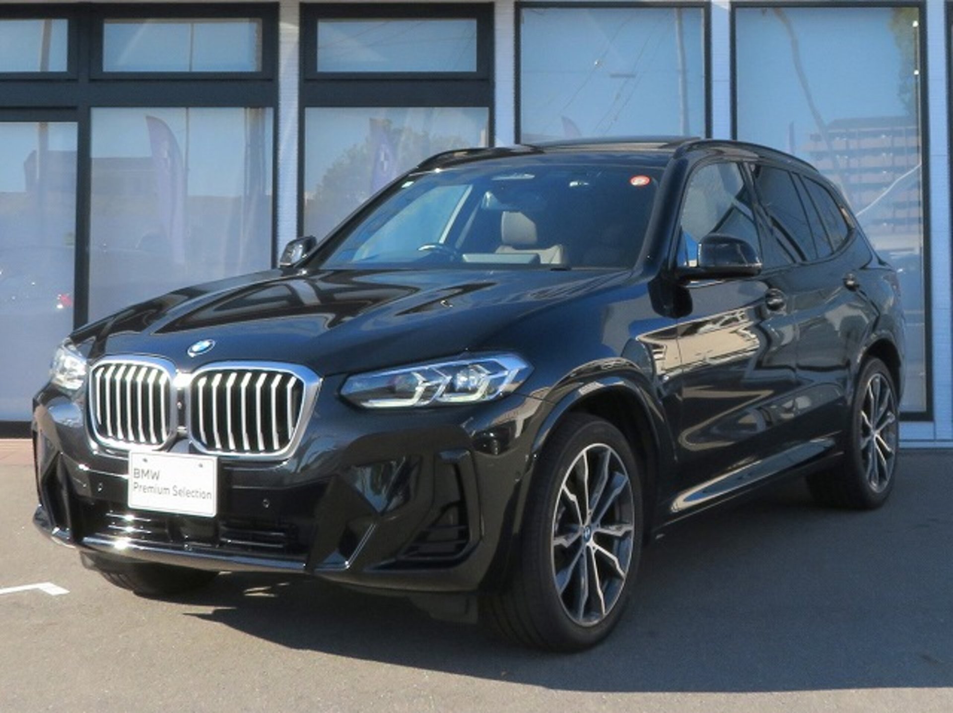 BMW X3 - View 1