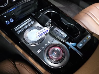 2021 Genesis G80 (RG3) thumbnail 12