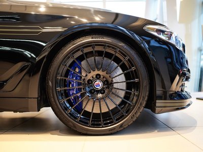 BMW ALPINA B5 TOURING - 9