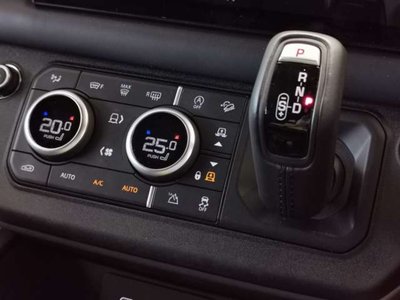 2023 LAND Rover DEFENDER — миниатюра 24