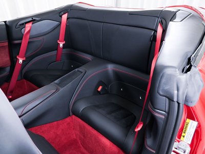 FERRARI PORTOFINO M - 4