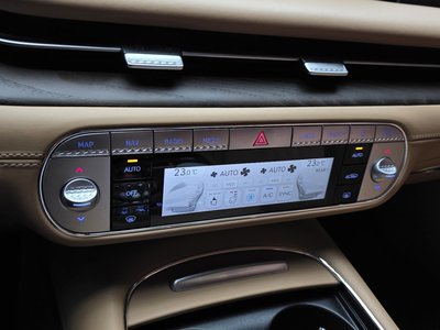 2023 Genesis G90 (RS4) — миниатюра 23