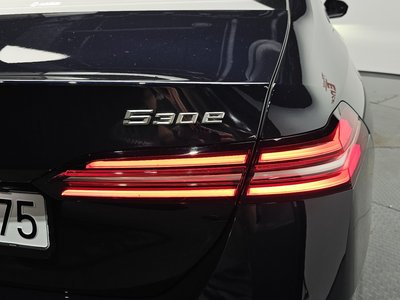 BMW 5 SERIES - 10