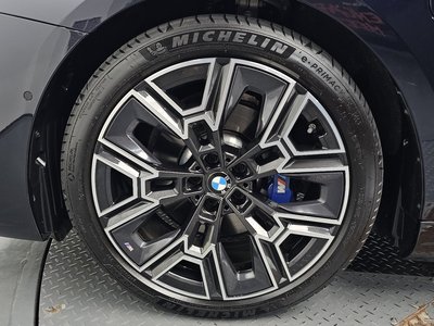 BMW 5 SERIES - 6