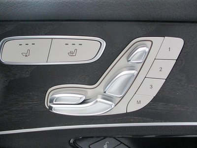2020 Mercedes-BENZ GLC 缩略图 12