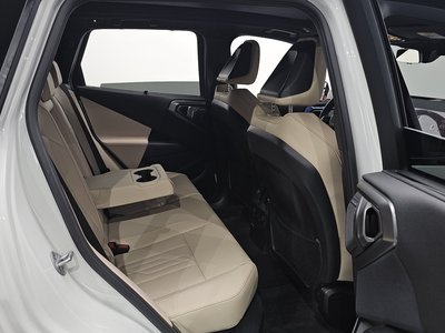 2026 BMW X3 缩略图 16